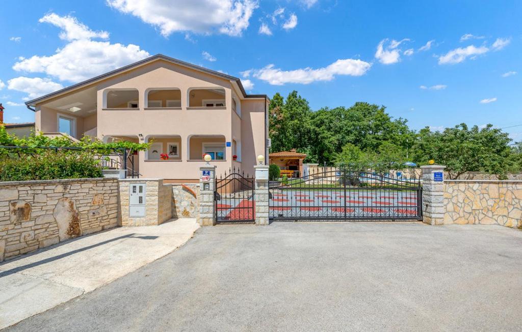 Apartman Blazevic Porec Esterno foto
