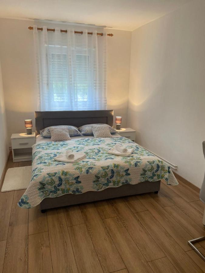 Apartman Blazevic Porec Esterno foto