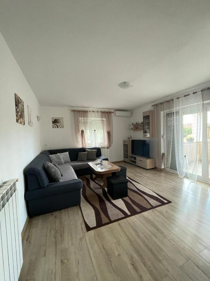 Apartman Blazevic Porec Esterno foto