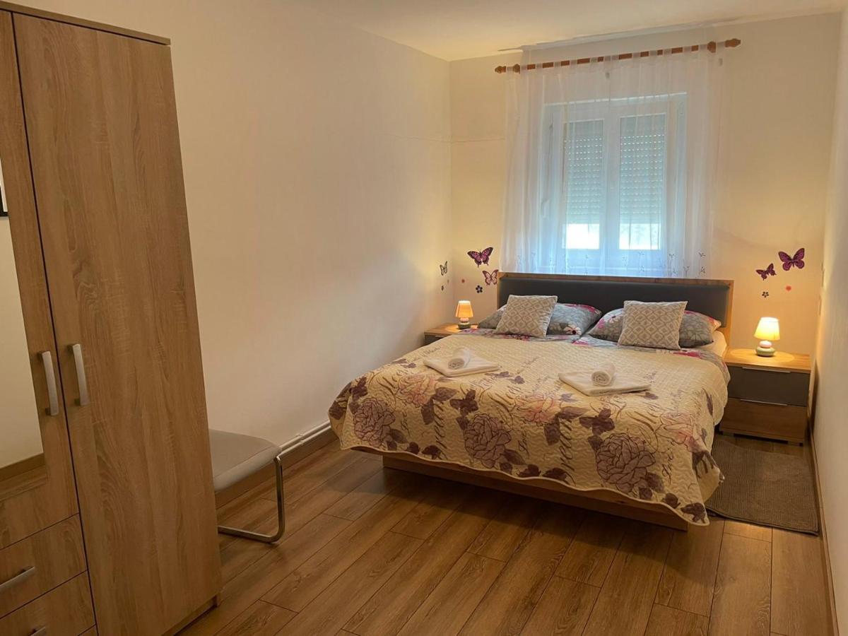 Apartman Blazevic Porec Esterno foto